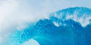 crashing waves
